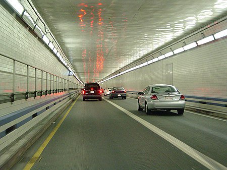 450px-Hampton_Roads_Bridge_Tunnel